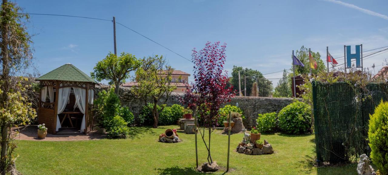Hosteria Las Fuentes Rubayo Exteriér fotografie