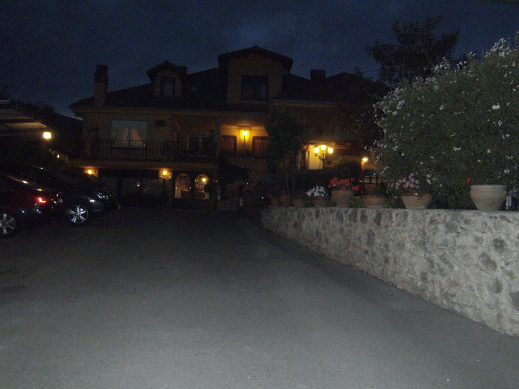 Hosteria Las Fuentes Rubayo Exteriér fotografie