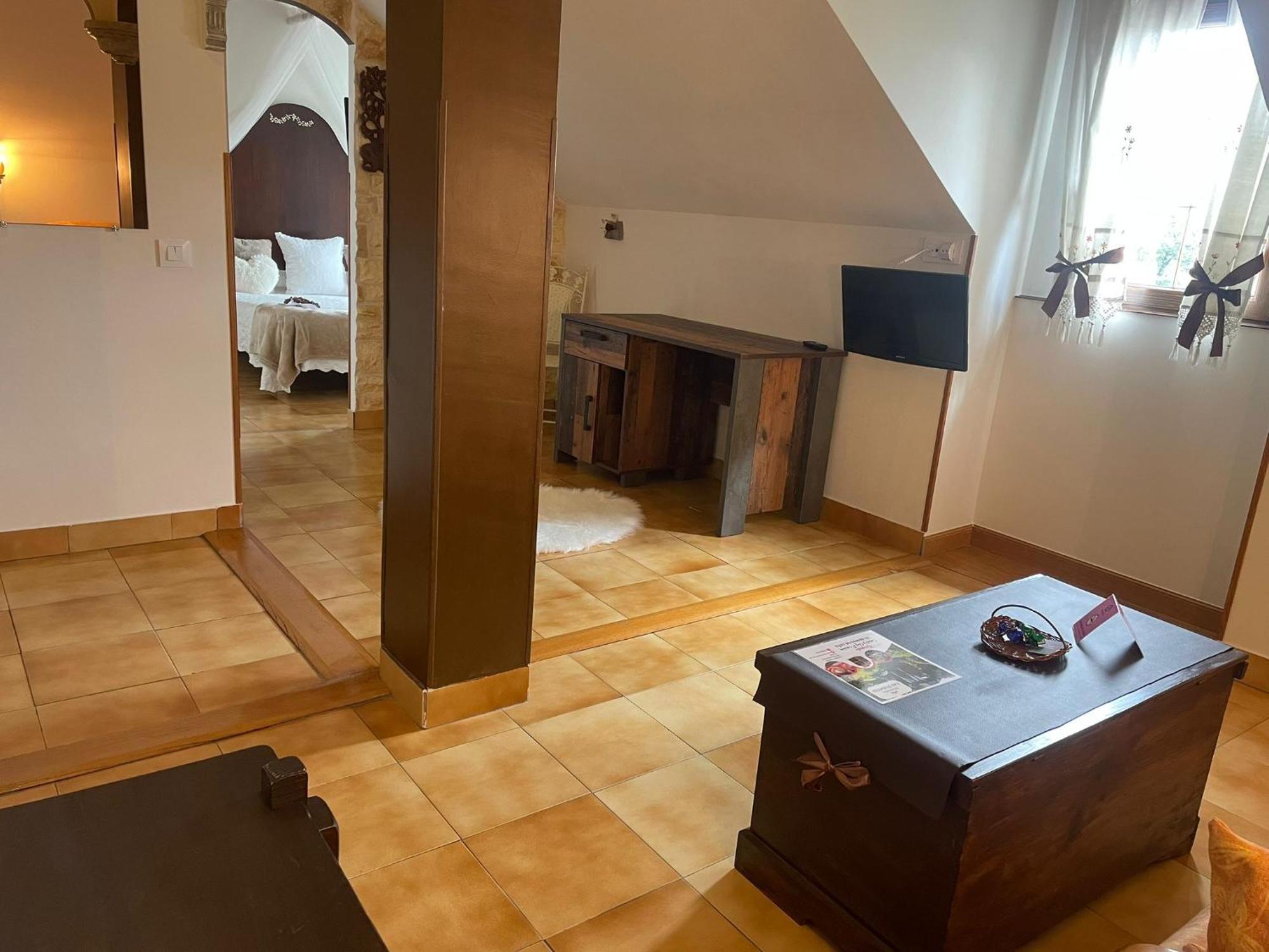 Hosteria Las Fuentes Rubayo Pokoj fotografie