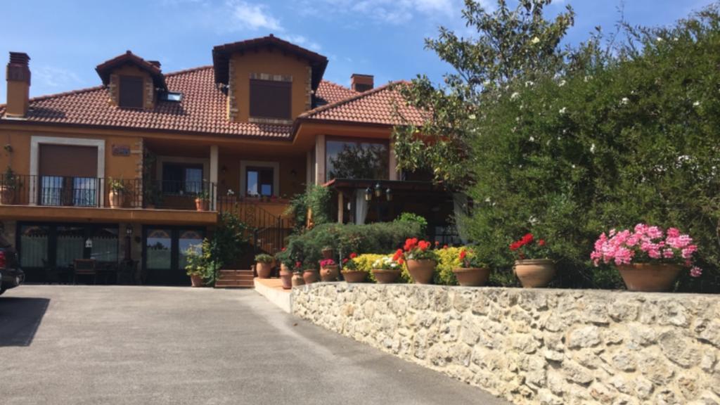 Hosteria Las Fuentes Rubayo Exteriér fotografie